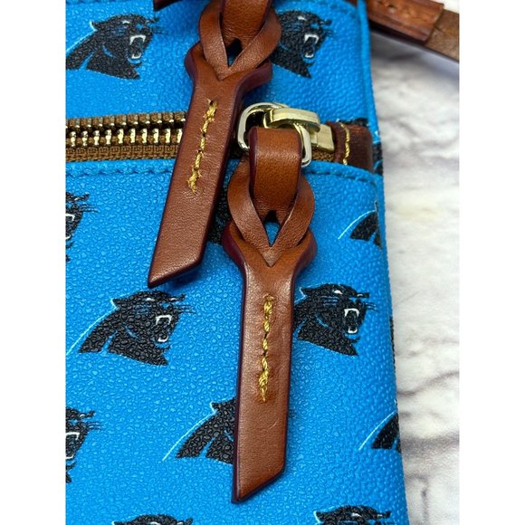 Carolina Panthers Dooney & Bourke NFL Triple Zip Crossbody Bag - Picture 9 of 9